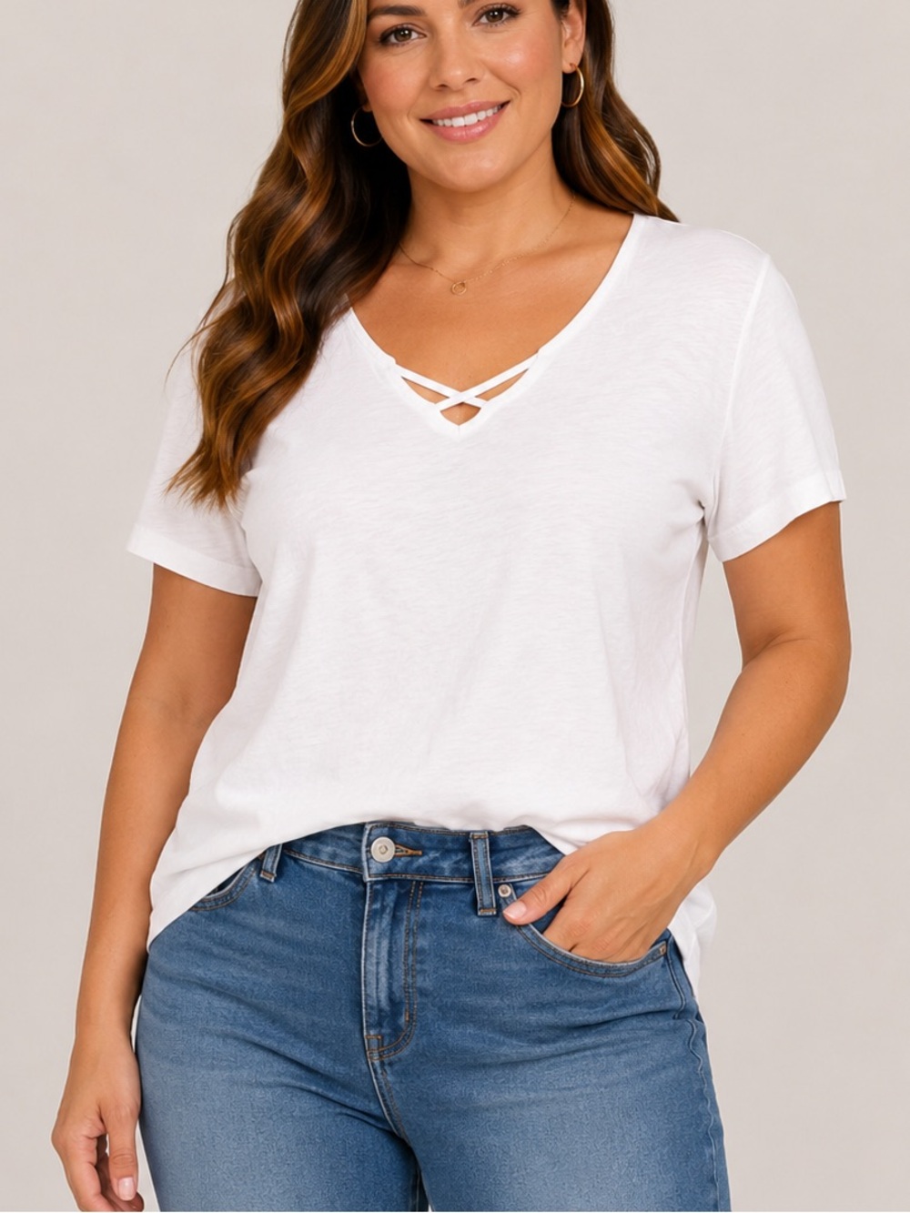 Kim Rogers White Short Sleeve V-Neck Tee